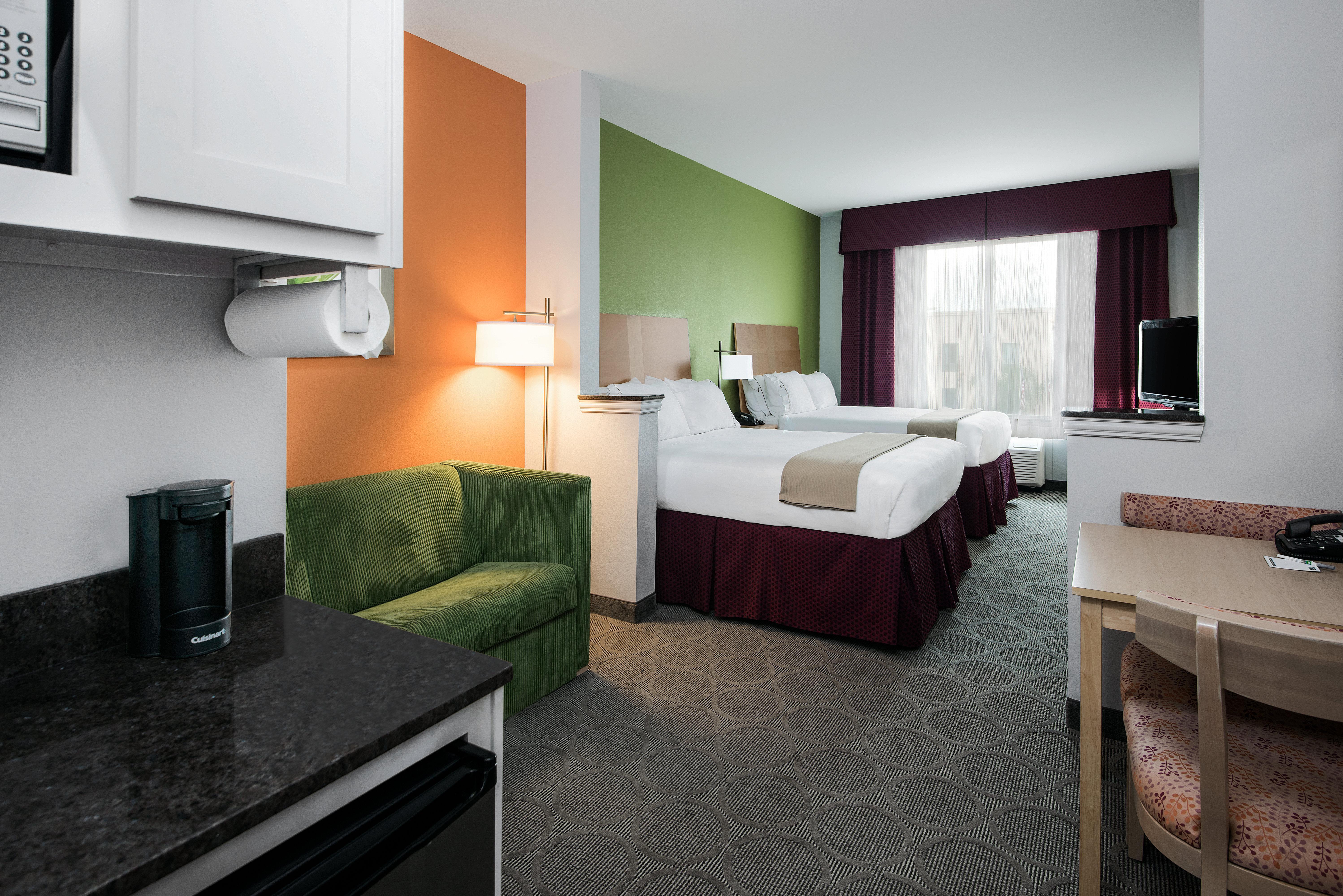 Holiday Inn Express Hotel & Suites Clute-Lake Jackson By Ihg מראה חיצוני תמונה