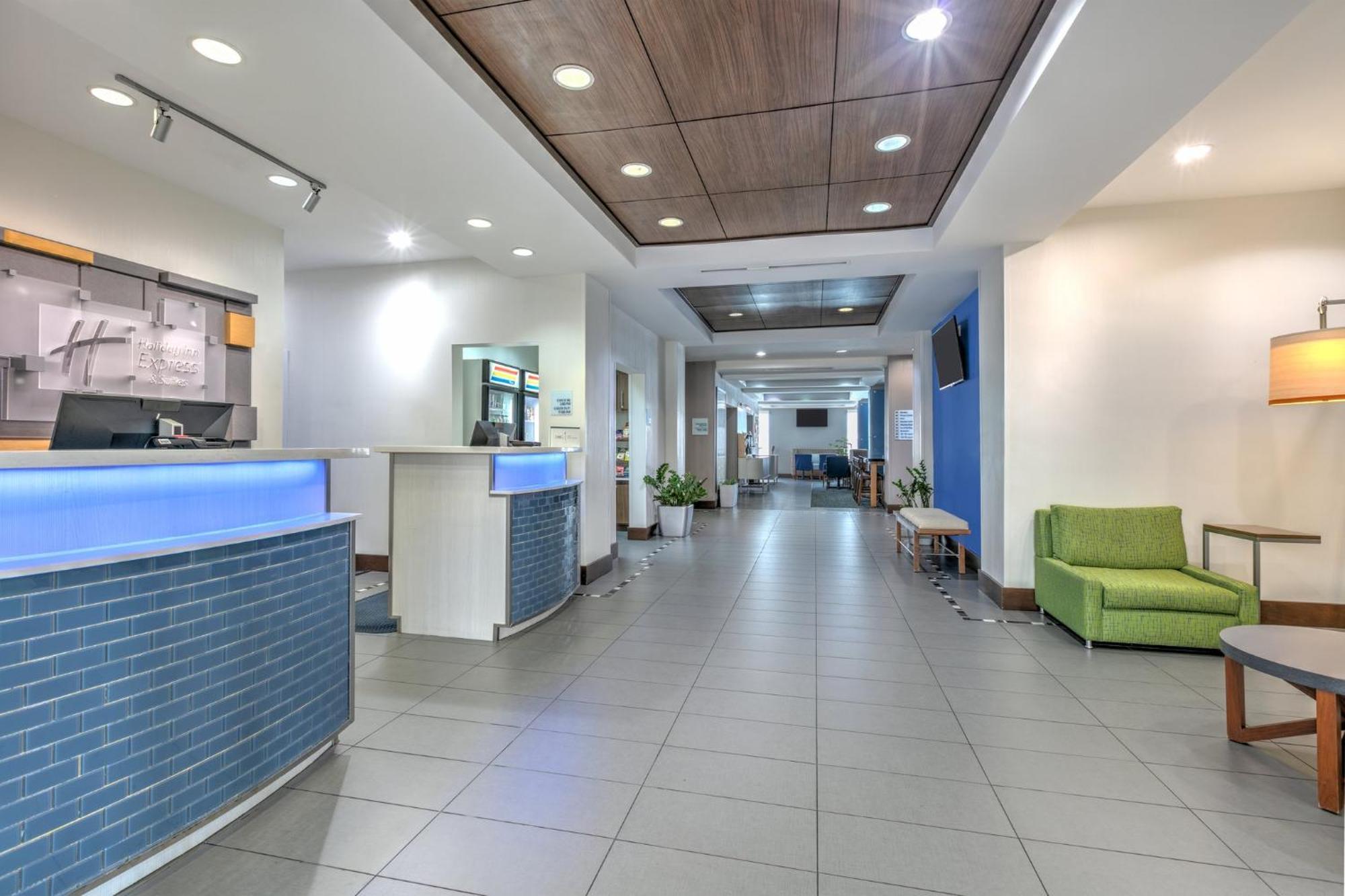 Holiday Inn Express Hotel & Suites Clute-Lake Jackson By Ihg מראה חיצוני תמונה